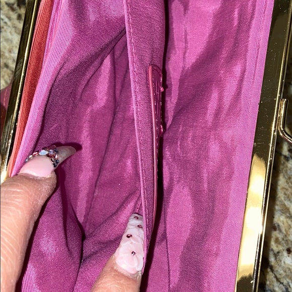 Express Wallet/Clutch - Picture 3 of 5